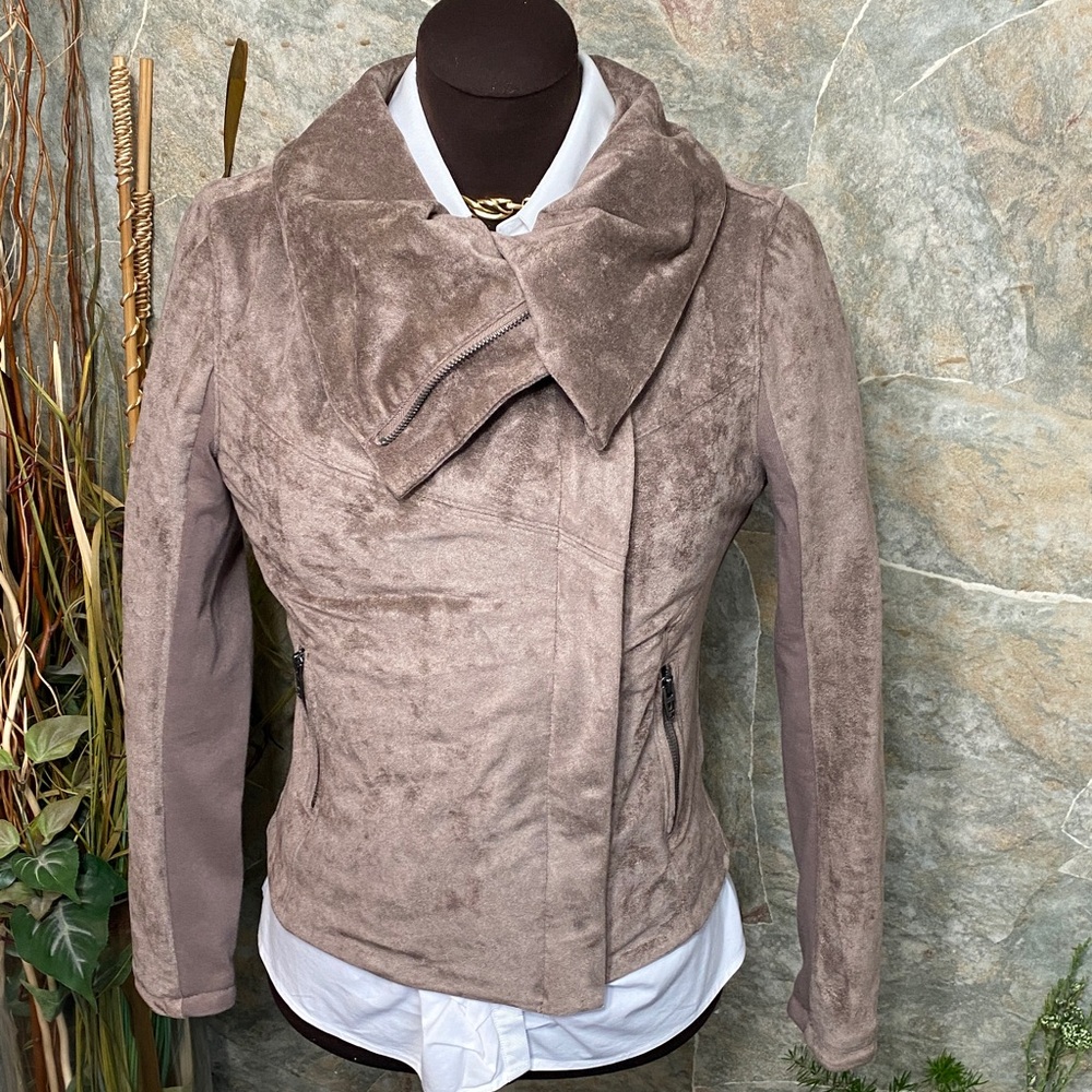 Blank nyc Women's small Suede Brown Moto Jacket small